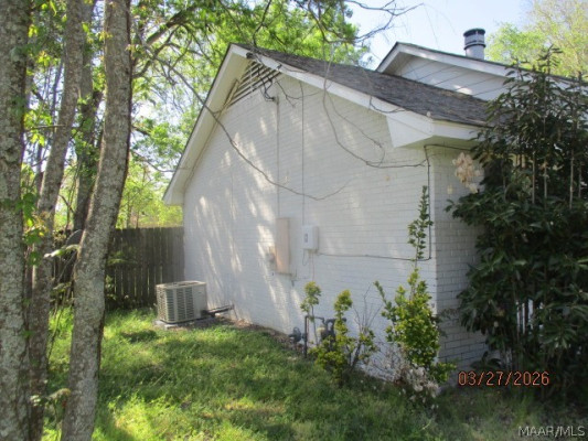 2220 BRIAR GATE Drive