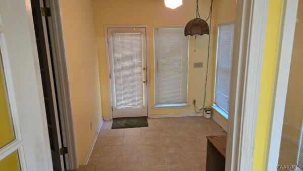 441 Caldwell Place