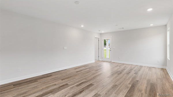 3126 Leo Lane