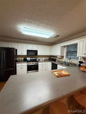 746 Pleasant Hill Road