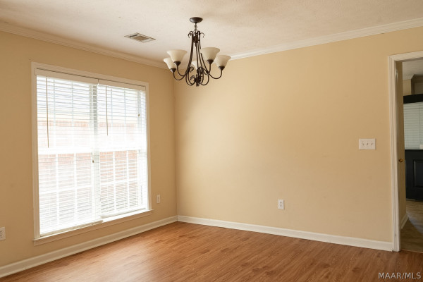 1328 CENTERFIELD Court