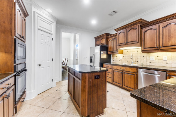 8497 Rockbridge Circle