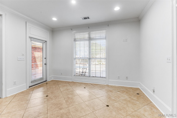 8497 Rockbridge Circle