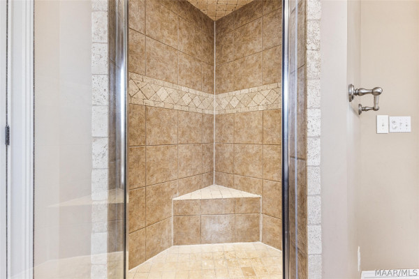 8497 Rockbridge Circle