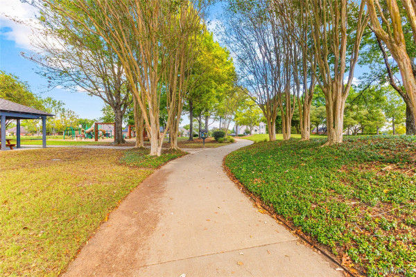 8497 Rockbridge Circle