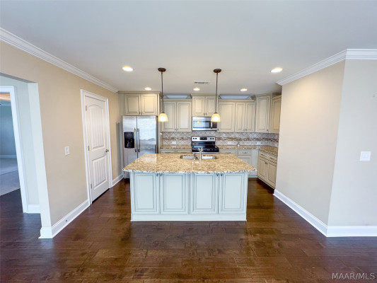 8232 Ryan Ridge Loop