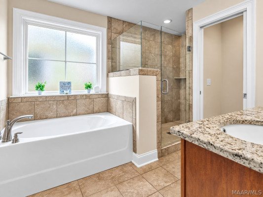 8918 Braxton Lane