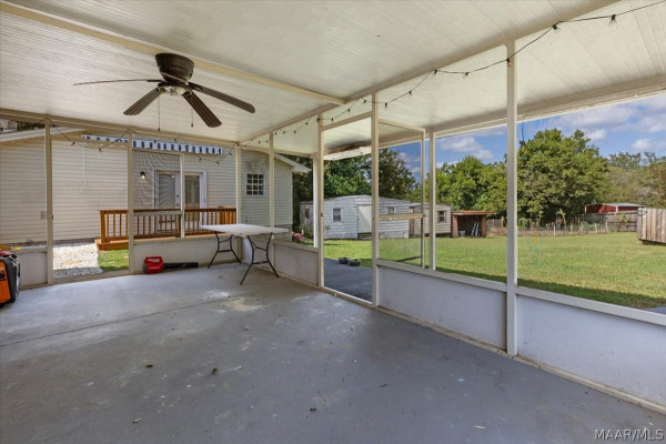 114 Ivey Court