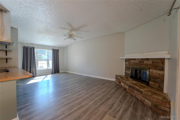 53 Meadowood Drive