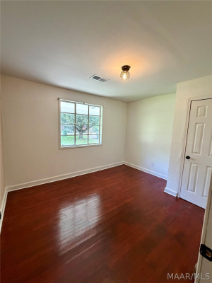 33 Evans Drive