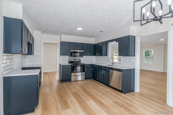 3054 Redland Road