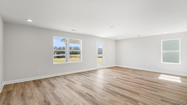 3212 Knotts Drive