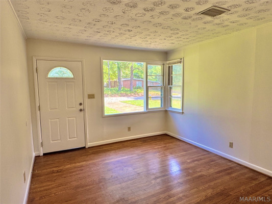 3556 Little John Drive