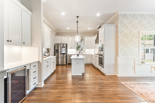 48 Hillston Drive