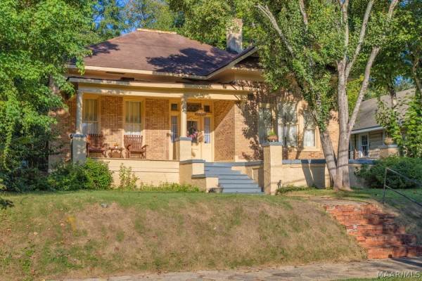 31 N Lewis Street