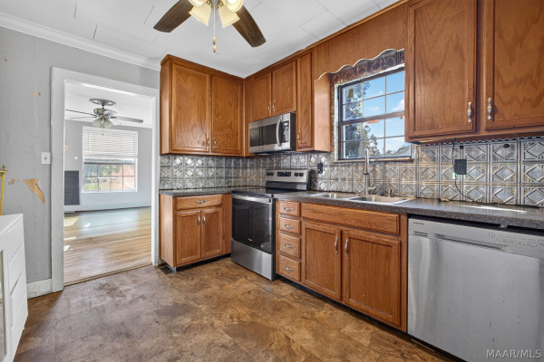 41 Crenshaw Street