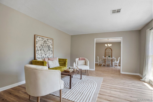 3719 Cricklewood Drive