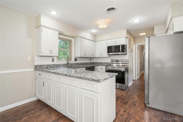 3715 Dresden Court