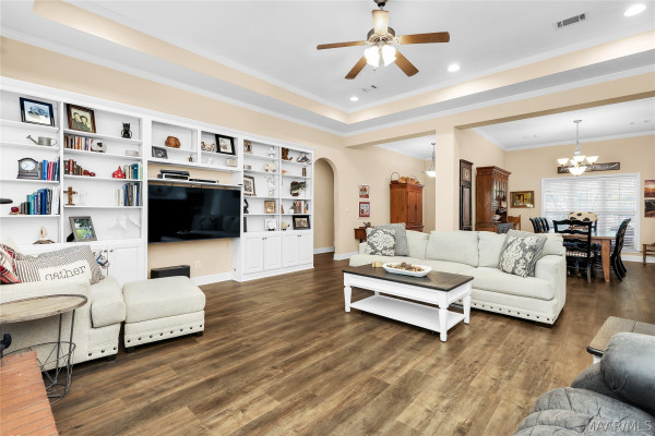 1368 Hidden Forest Trail