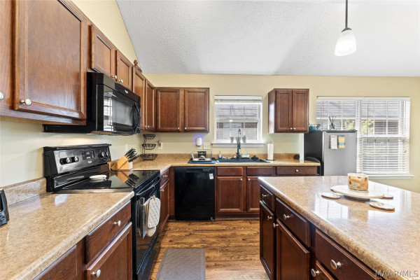 1814 Cotton Blossom Way