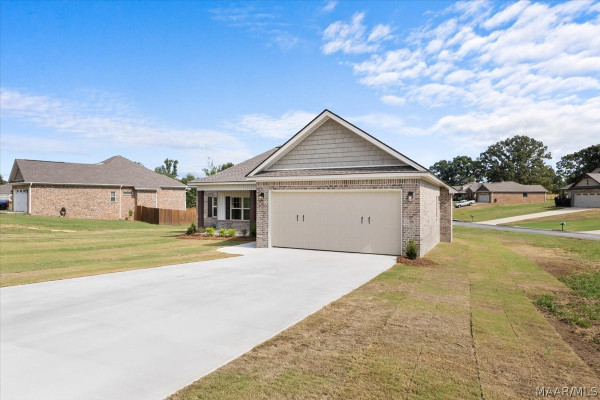 10 County Road 1081 .