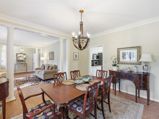 3207 Lancaster Lane