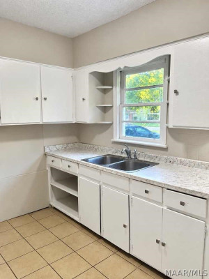 3134 Meadow Lane