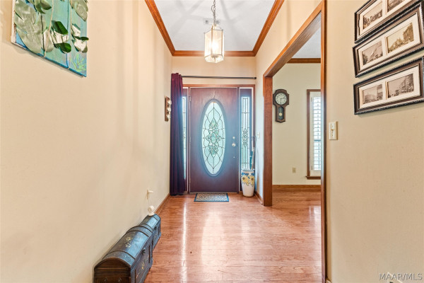 233 DEERWOOD Drive
