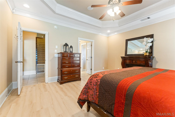 8412 Rockbridge Circle