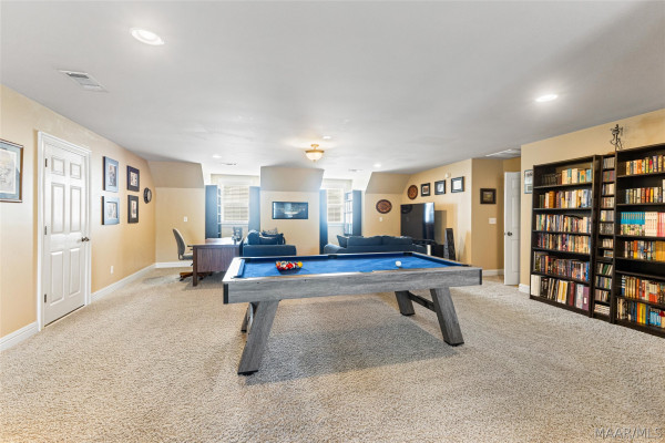 8412 Rockbridge Circle