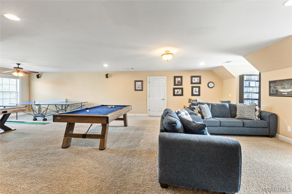 8412 Rockbridge Circle