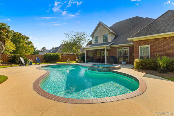 8412 Rockbridge Circle