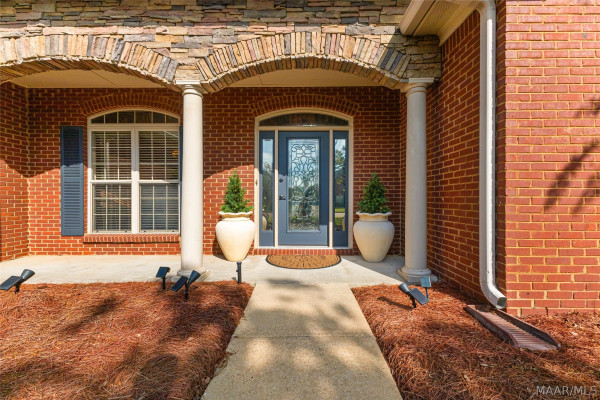 8412 Rockbridge Circle