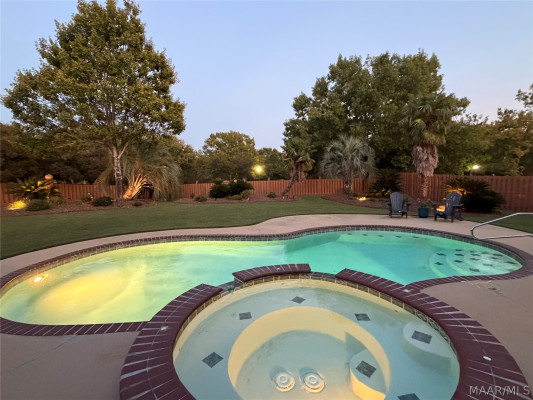 8412 Rockbridge Circle