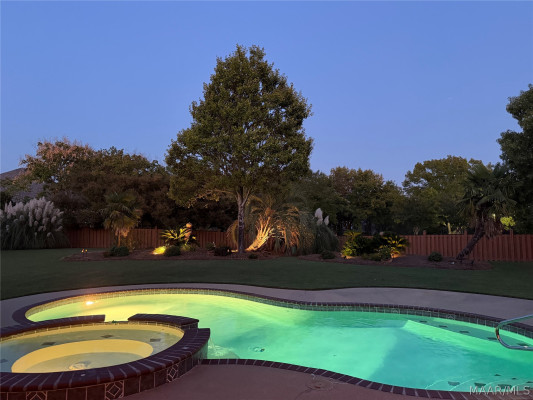 8412 Rockbridge Circle