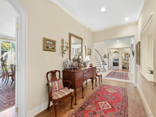 3201 Colline Close
