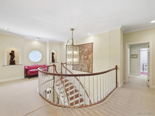 3201 Colline Close