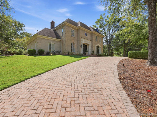 3201 Colline Close