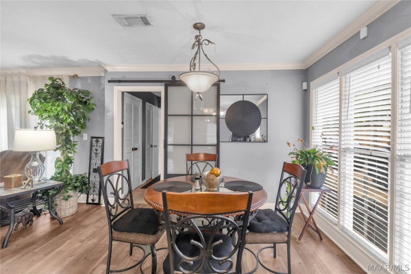 4309 Delmar Drive