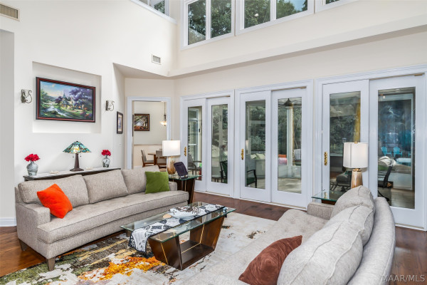 8371 Timber Creek Drive