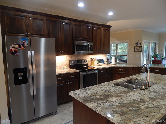 310 Hunters Ridge