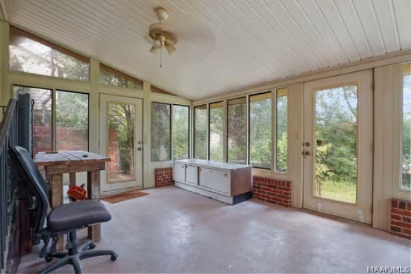 962 GREEN FOREST Drive