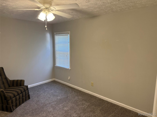 537 COLISEUM Boulevard