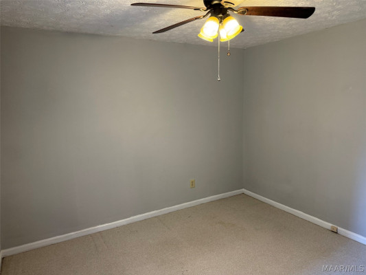 537 COLISEUM Boulevard
