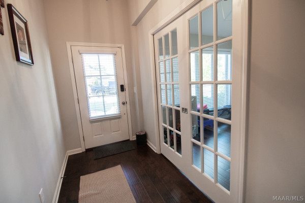 9147 White Poplar Circle
