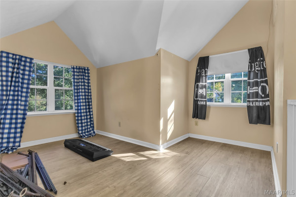 5480 Willow Tree Drive