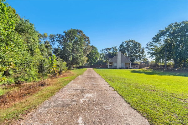 5480 Willow Tree Drive