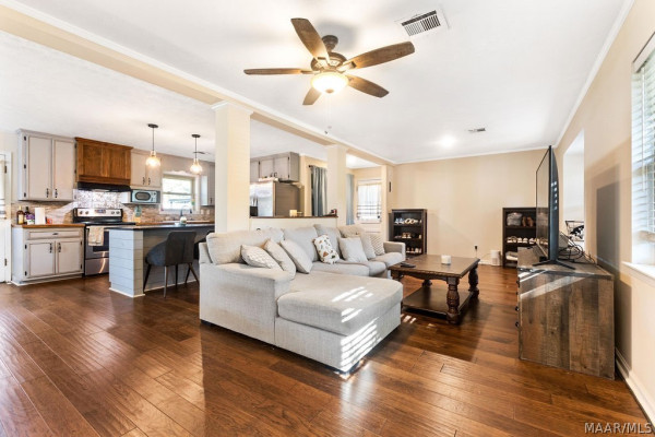 245 Choctaw Lane
