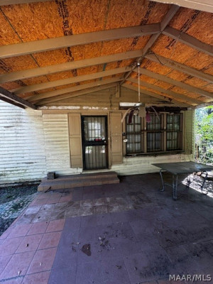 640 Pleasant Avenue