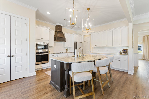 1018 Sunfield Drive